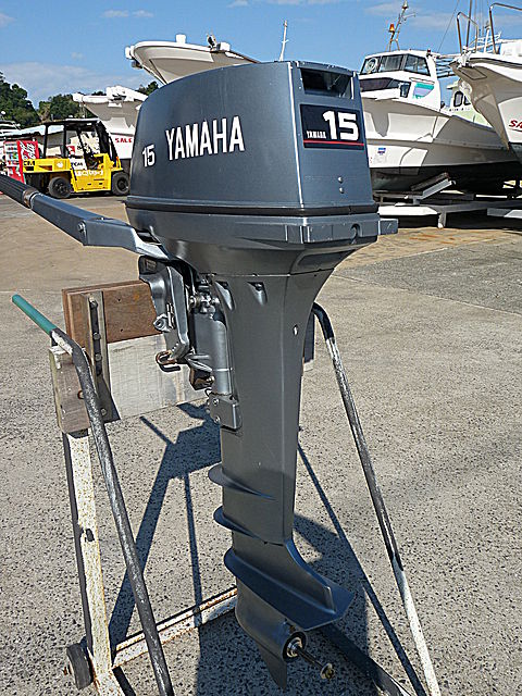 ヤマハ 船外機 2スト 15PS