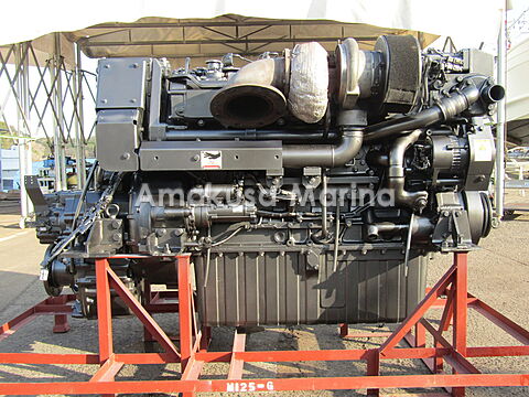 KOMATSU 6M125AP-5 612HP(2.48)