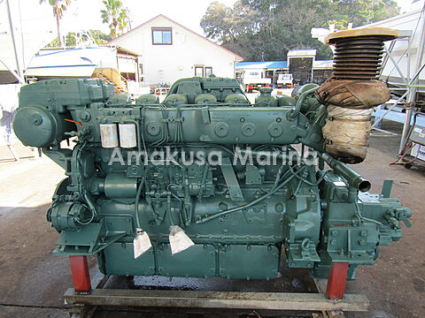 ボルボ TAMD122A 400PS(3.25)